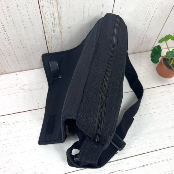 Handmade Sun Moon Embroidered Messenger Bag - Picture 13 of 15